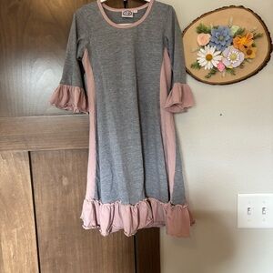 Girls Lilli Lovebird Gray Pink Ruffle Comfy Dress Size 8